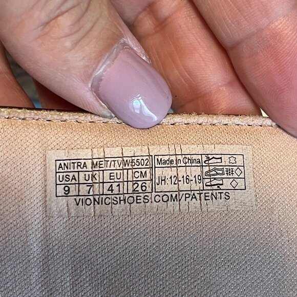 Vionic Anitra Rose Gold Pink Metallic Wedge Sandal - Size 9 - Picture 12 of 15